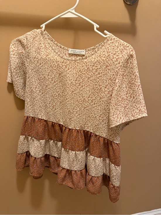 Paper Crane Tops - Paper Crane Cream and Rust Tiered Floral Short Sleeve Top